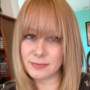 Meet your Posher, Jolynn